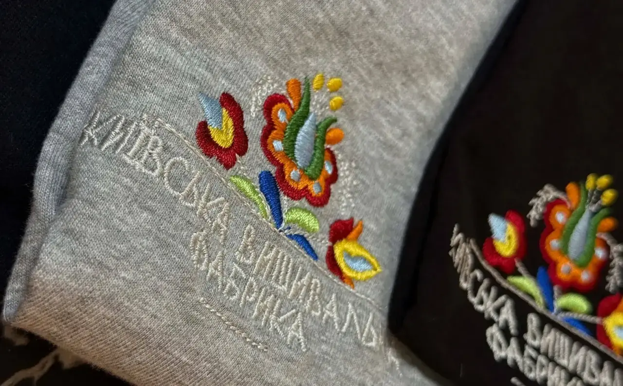 Портфоліо вишивки логотипів