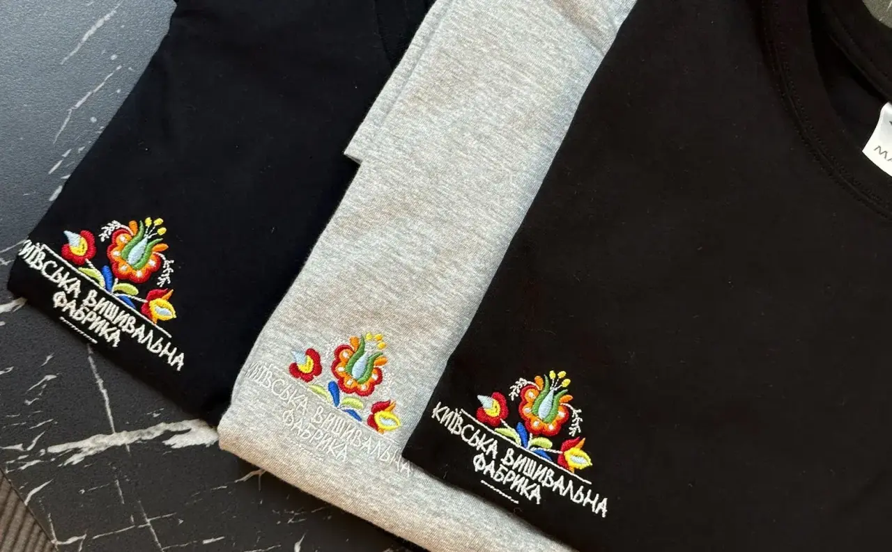 Портфоліо вишивки логотипів