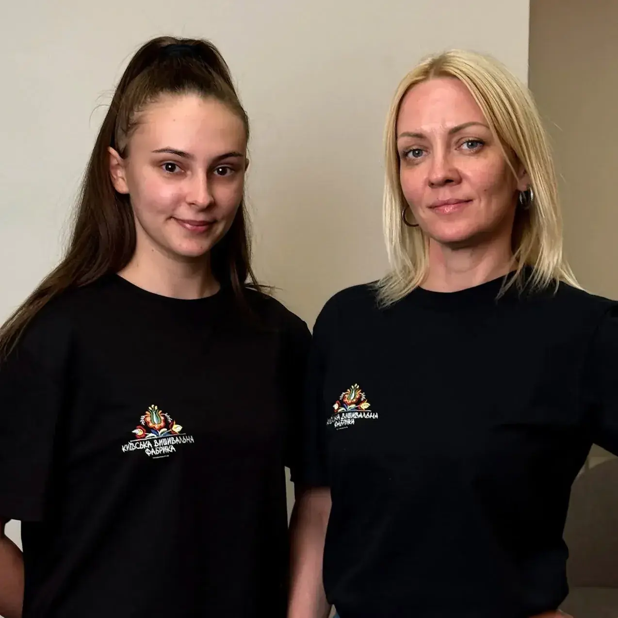 Вишивка на футболках - приклади робіт