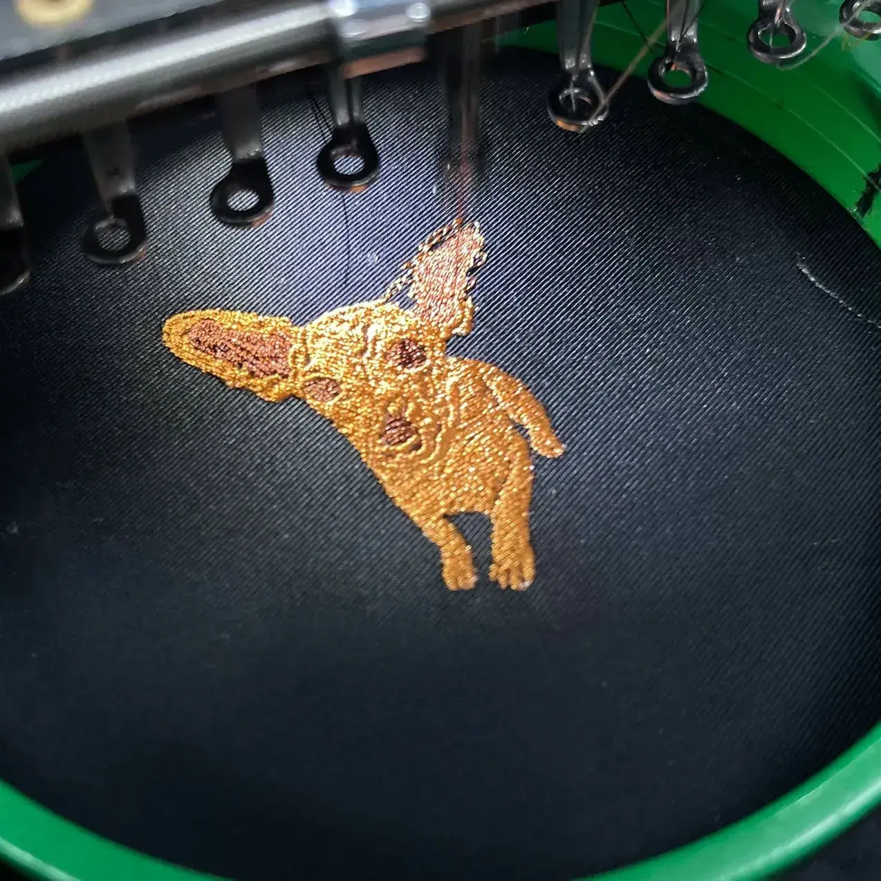 Портфоліо вишивки на текстилі