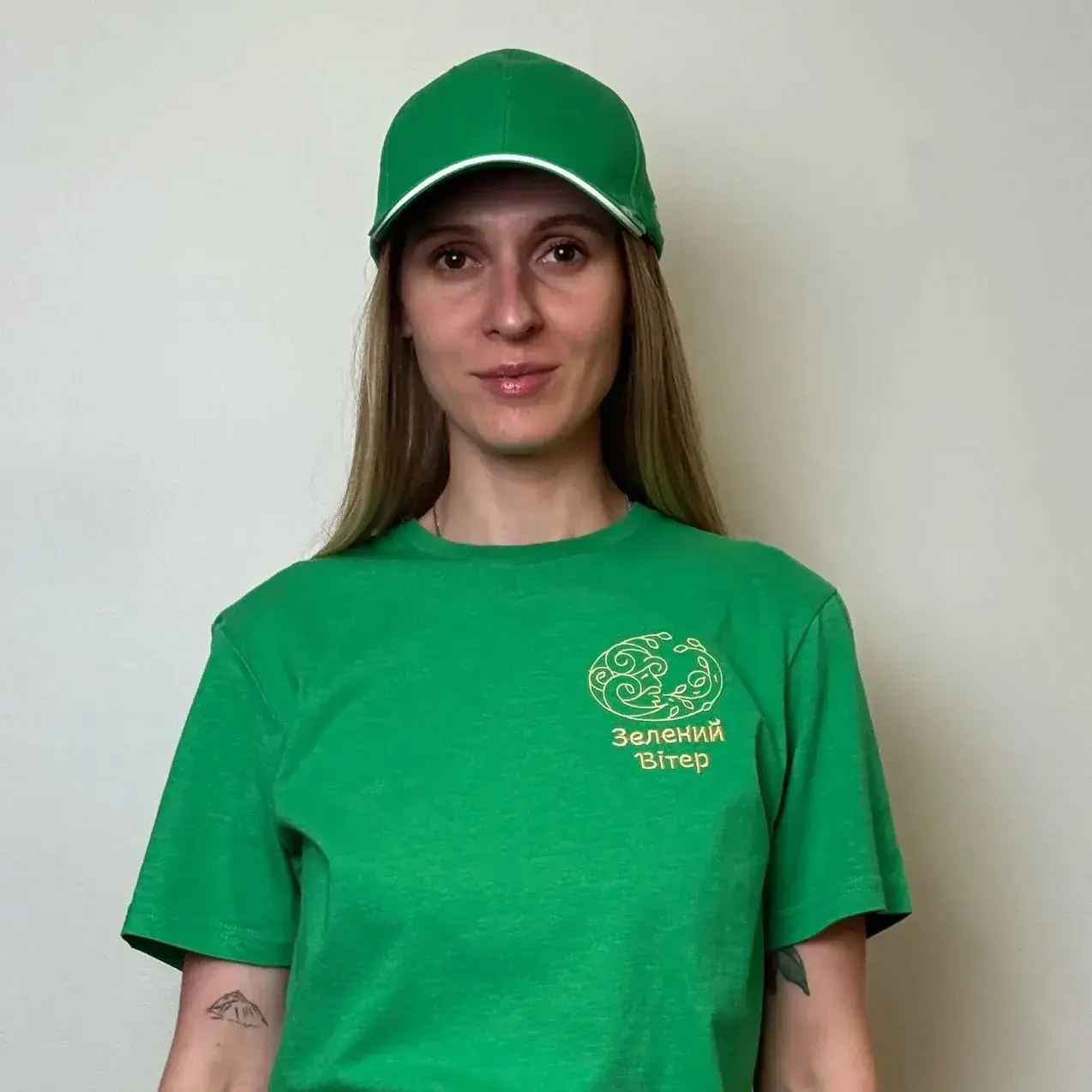 Портфоліо вишивки на корпоративному одязі